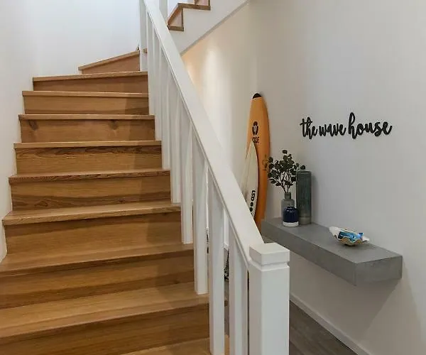 The Wave House Дом отдыха